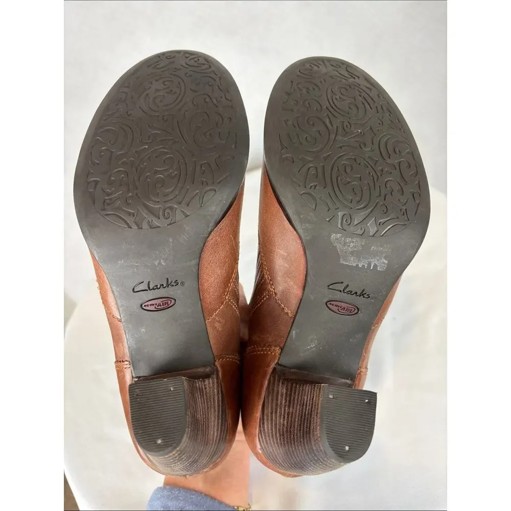Clarks Artisan Brown Leather Ankle Booties Heeled Slip On Shoes Women’s 10M